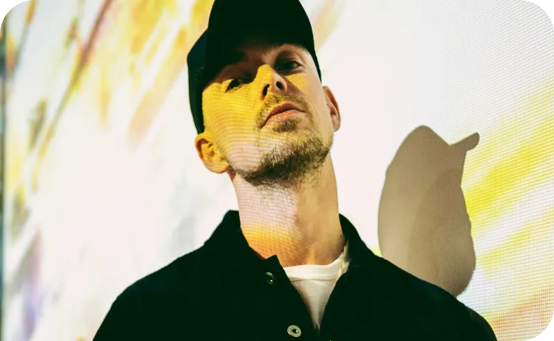 Portrait de Théo Copperlane